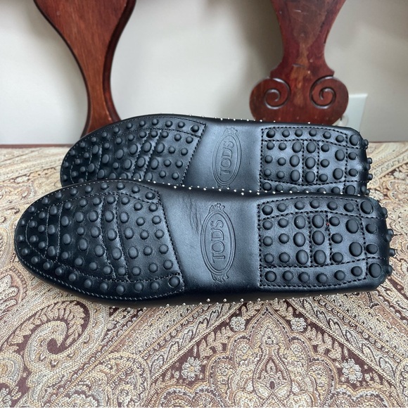 Tod’s Gommino Micro Borche Black Leather Silver Stud Driving Shoes Size 6.5 COA - Picture 9 of 10